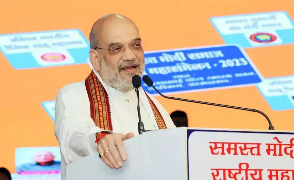 Amit Shah: ई-जनगणना कराएगी सरकार, हर व्यक्ति भरेगा अपना डाटा, शाह बोले- चुनाव आयोग खुद बनाएगा वोटर कार्ड।