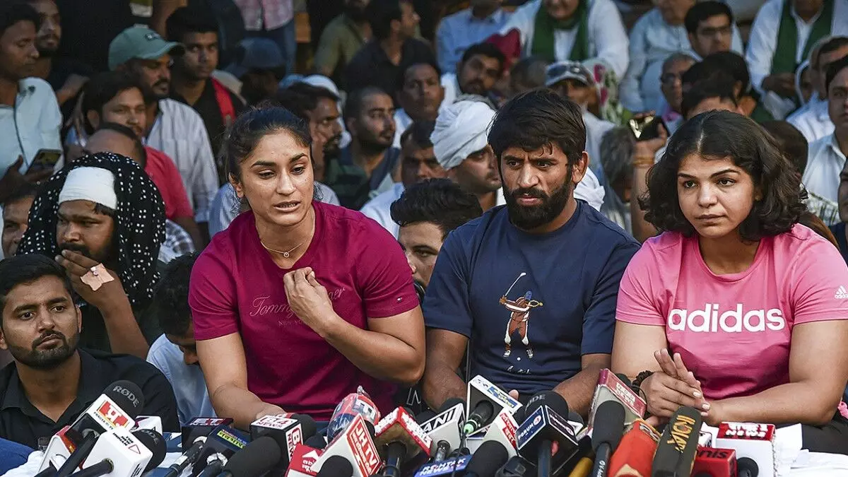 Wrestlers Protest: गंगा में बहाएंगे मेडल... पहलवानों का ऐलान, कहा- अब इंडिया गेट पर करेंगे धरना