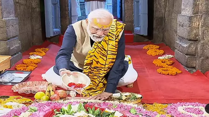 PM Modi in Jageshwar Dham: पीएम ने जागेश्वर धाम पहुंचकर की पूजा-अर्चना, भगवान जागनाथ का लिया आशीर्वाद