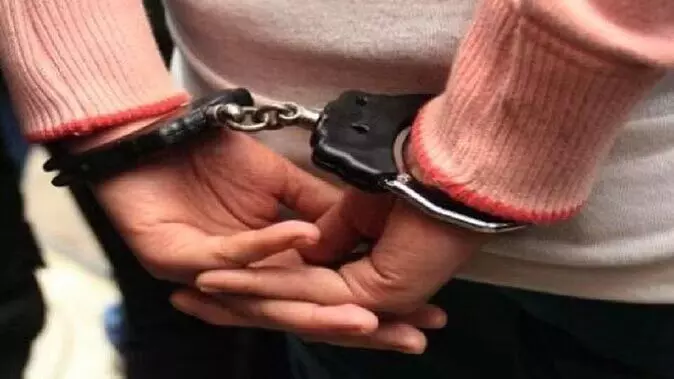 Dehradun: कॉलेज के मालिक पर गोली चलाने के आरोपी ने 16 साल बाद किया सरेंडर, गाजियाबाद पुलिस भी थी पीछे