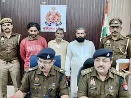 महिला को अकेली देखकर घर में घुस गए दो भाई, गंदी हरकत करने की कोशिश, पुलिस को तीन की तलाश