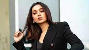 Mimi Chakraborty Resigns:   संसद की सदस्यता से इस्तीफे का एलान किया मिमी चक्रवर्ती ने , बताई यह बड़ी वजह