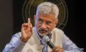 Jaishankar: रूस से रक्षा सहयोग पर जयशंकर की दो टूक , पश्चिमी देशों ने लंबे समय तक पाकिस्तान को हथियार दिए,