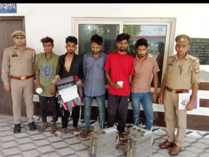 मोबाइल टावर से कीमती सामान चोरी करने वाले चोर को पुलिस ने दबोचा, ये समान बरामद