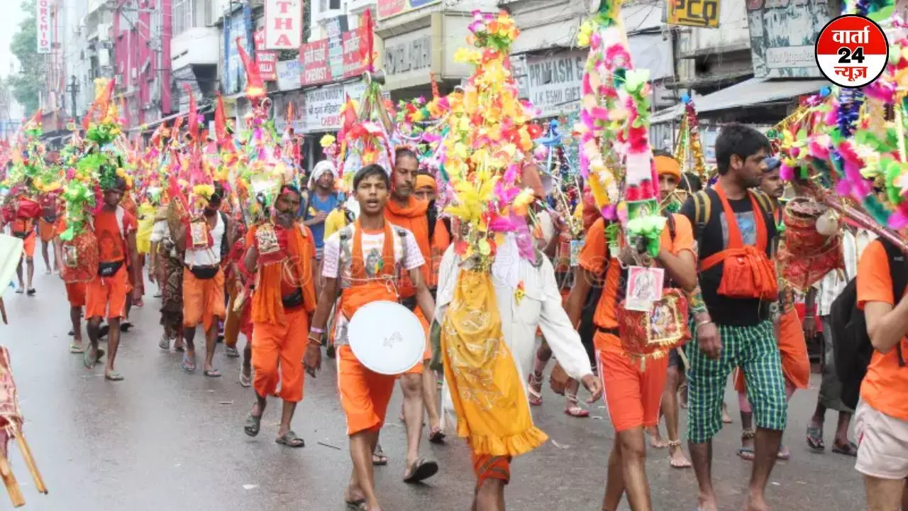 कांवड़ यात्रा: ढाबों के बाहर मालिकों के नाम लिखने के फरमान पर सियासी घमासान! अखिलेश ने कहा- सौहार्दपूर्ण माहौल को बिगाड़ने की कोशिश