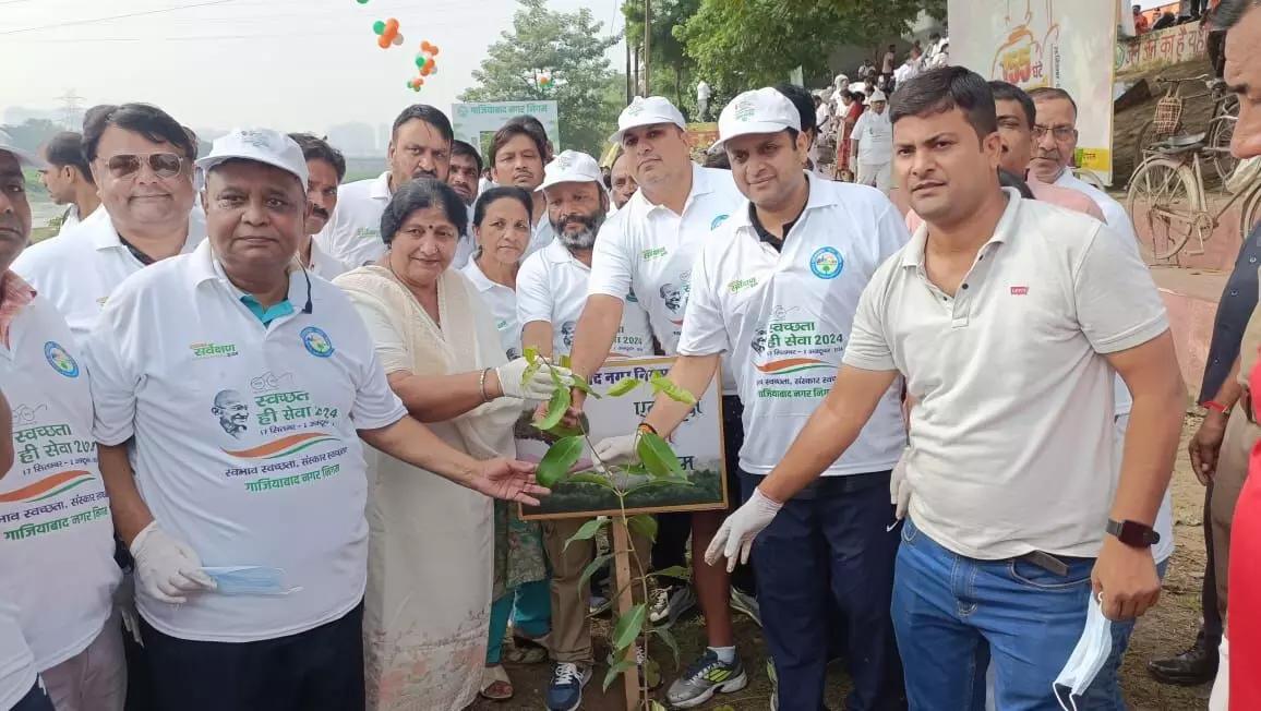 प्लाग रन कार्यक्रम के तहत लोगों को सफाई के लिए किया गया जागरूक