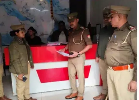 नए साल की तैयारियों के बीच पुलिस ने गाजियाबाद में सील किए 192 अवैध होटल